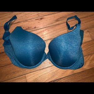 Victoria’s Secret perfect coverage bra 34D